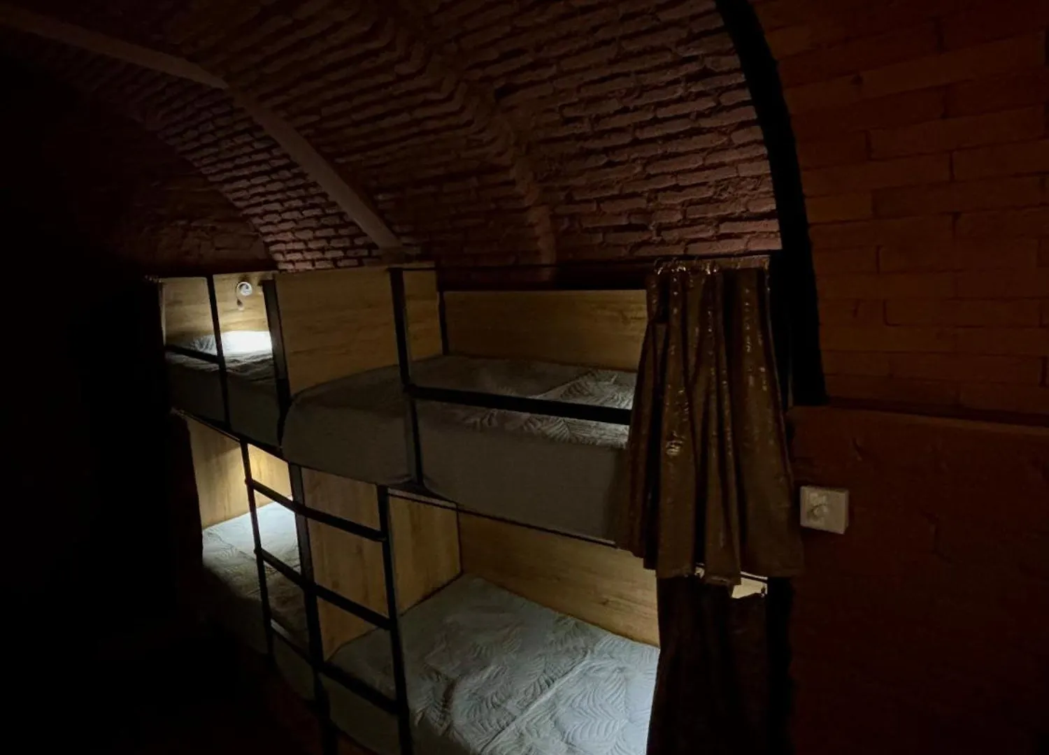 Vintage Hostel At Freedom Square Tbilisi