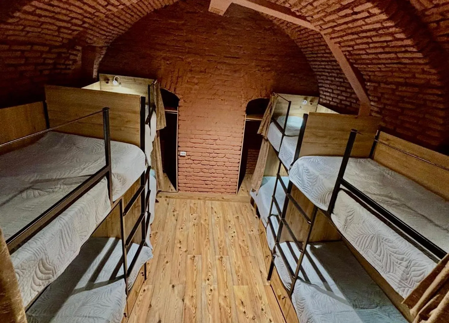 Vintage Hostel At Freedom Square Tbilissi Géorgie